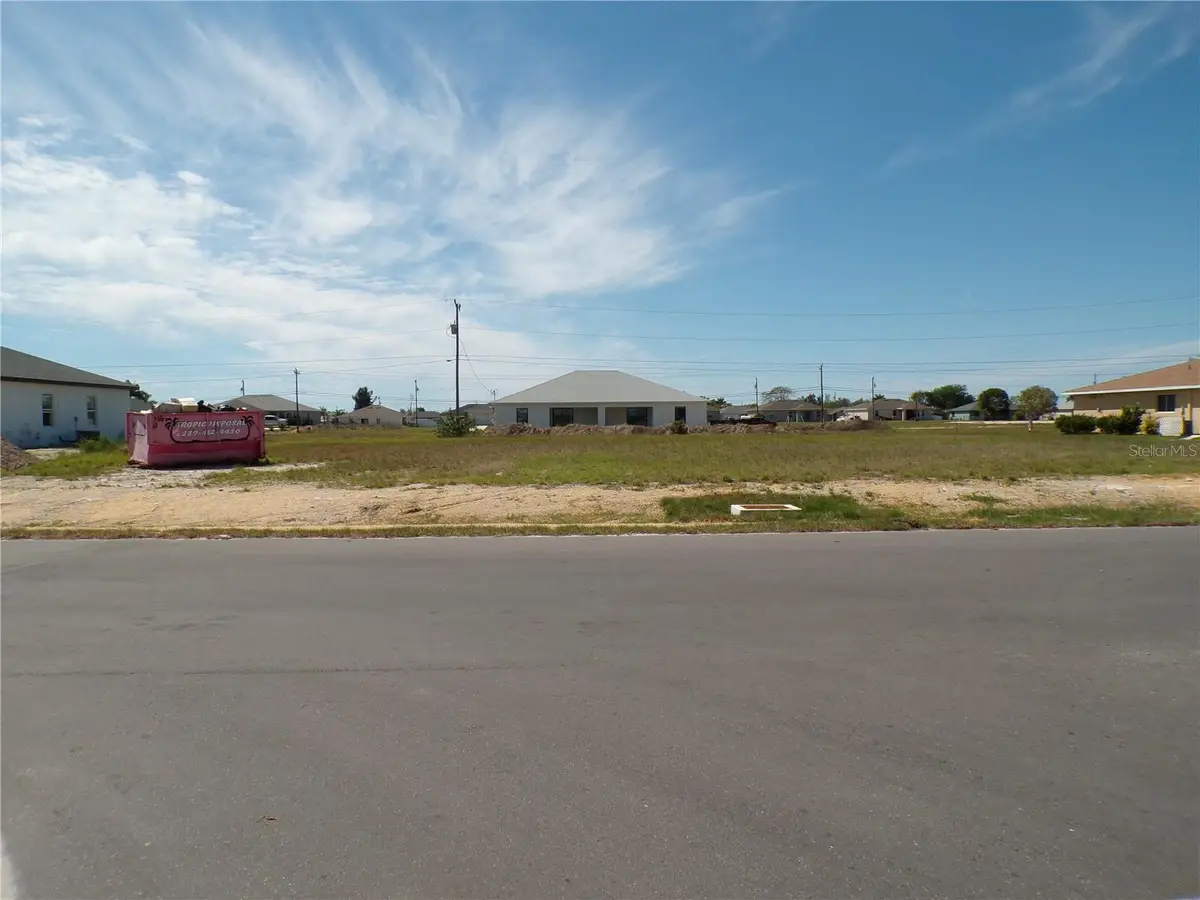 1816 NE 8th Place, Cape Coral, FL 33909 - #1