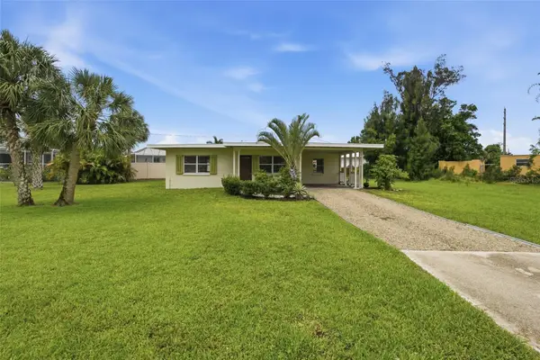 433 South Drive, PUNTA GORDA, FL 33950