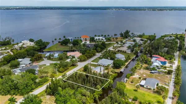 430 Klispie Drive, PUNTA GORDA, FL 33950