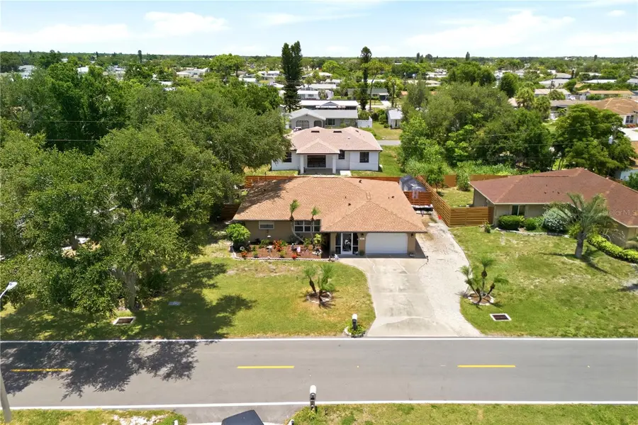 541 Morningside Road, Venice, FL 34293 - #2