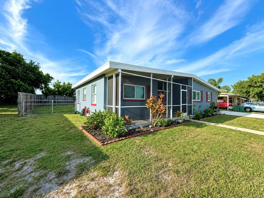 21442 Gladis Avenue, Port Charlotte, FL 33952 - #3