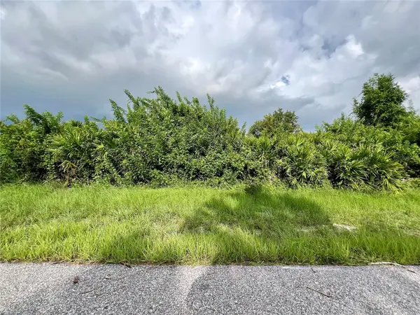 5602 Eyerly Terrace, PORT CHARLOTTE, FL 33981