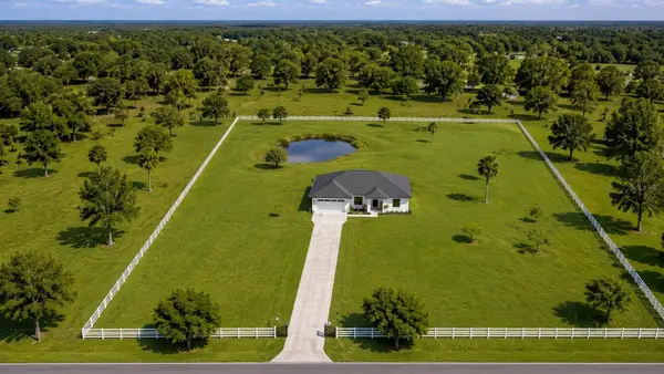 7042 Grove Boulevard, PUNTA GORDA, FL 33982