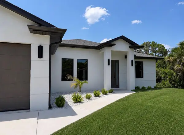 3739 Garbett Terrace, NORTH PORT, FL 34288