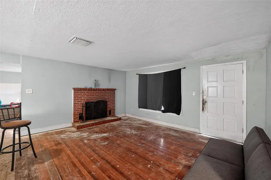 10109 Main Street, Thonotosassa, FL 33592 - #2