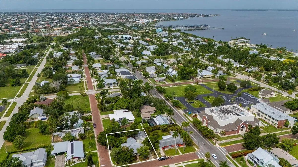 311 Gill Street, Punta Gorda, FL 33950 - #1