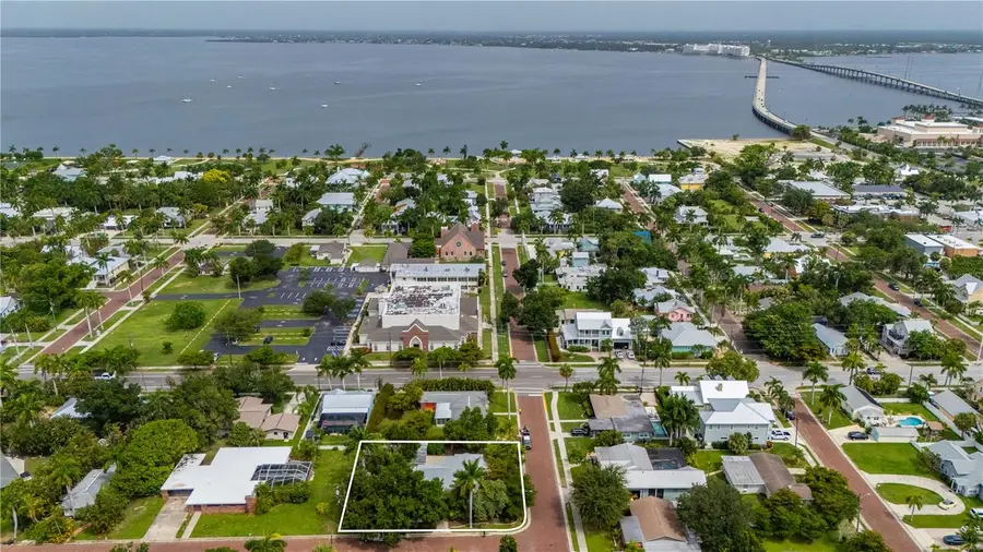 311 Gill Street, Punta Gorda, FL 33950 - #3