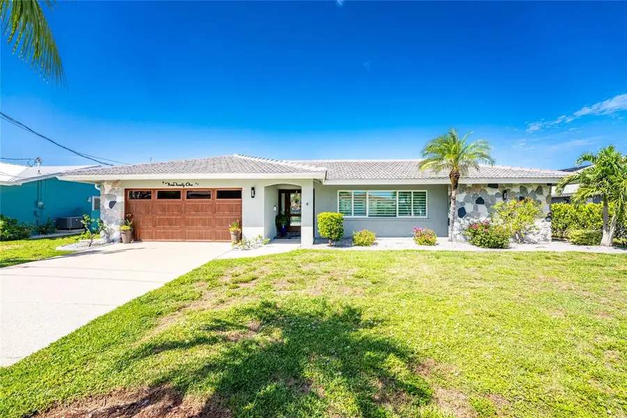 321 Capri Isles Ct, Punta Gorda, FL 33950 - #3