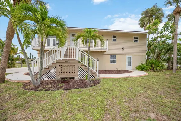 9494 Rosebud Circle, PORT CHARLOTTE, FL 33981