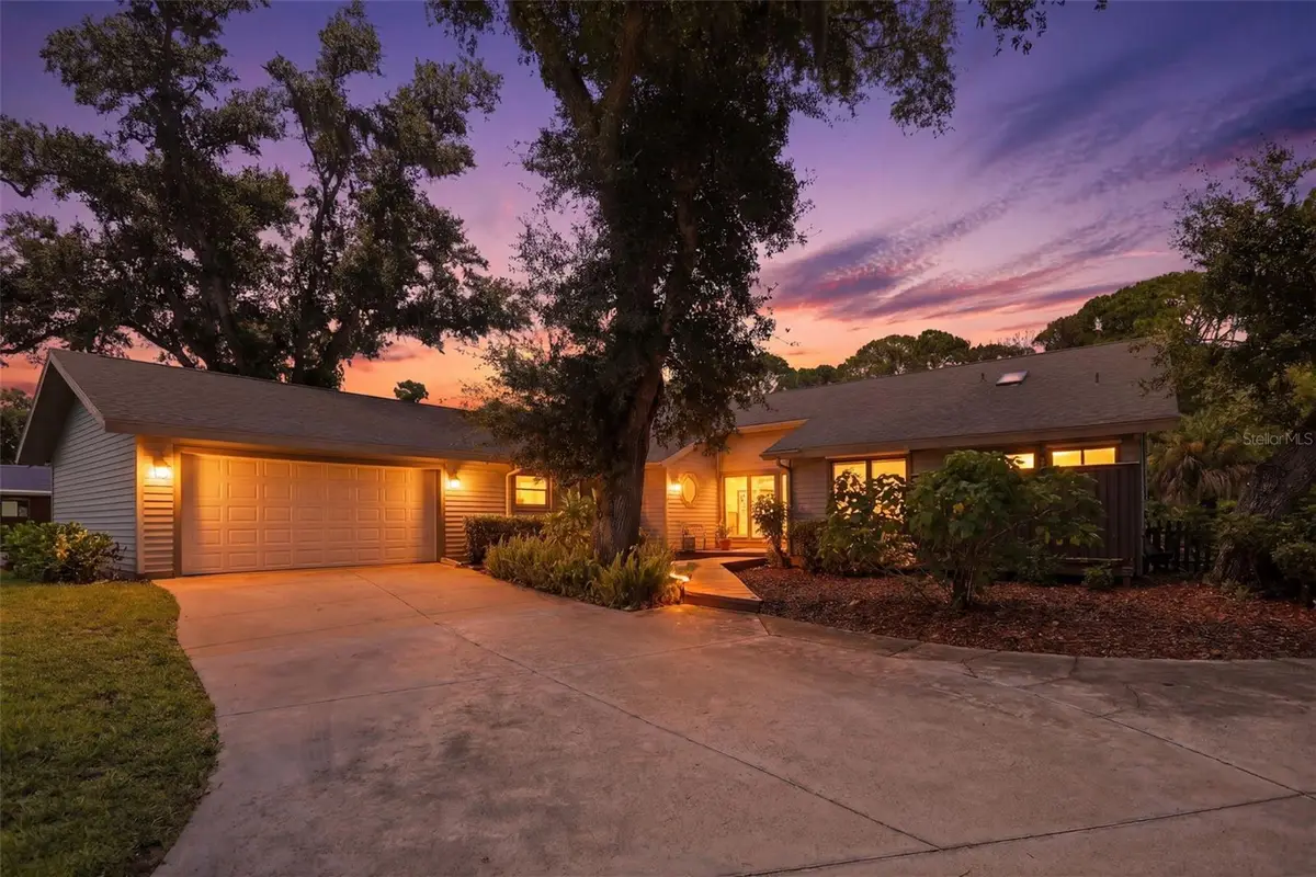 881 Pinto Circle, Nokomis, FL 34275 - #1