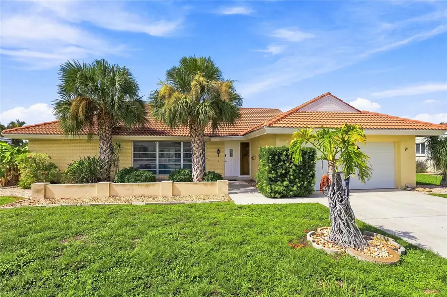 425 Belvedere Court, Punta Gorda, FL 33950 - #2