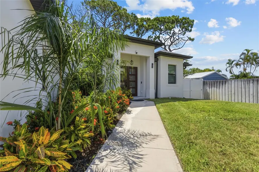 4722 Neptune Road, Venice, FL 34293 - #2