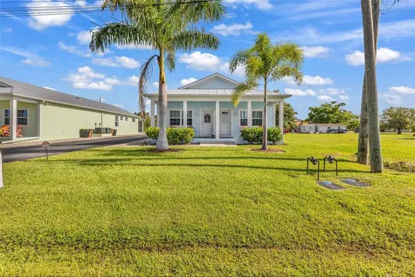 318 E Grace Street, PUNTA GORDA, FL 33950