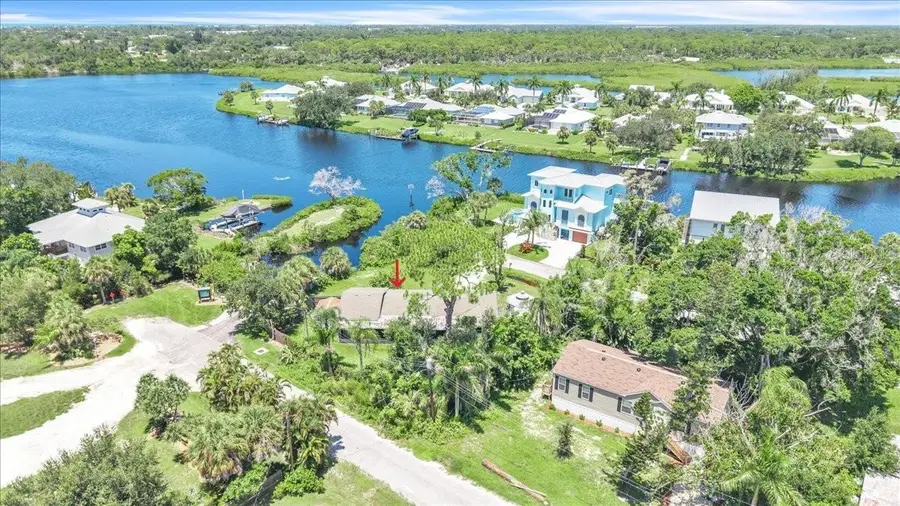 807 Lucille Avenue, Nokomis, FL 34275 - #3