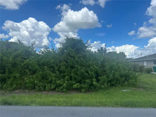 11104 Grafton Avenue, ENGLEWOOD, FL 34224