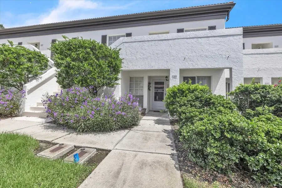 5209 Wedgewood Lane #17, Sarasota, FL 34235 - #3