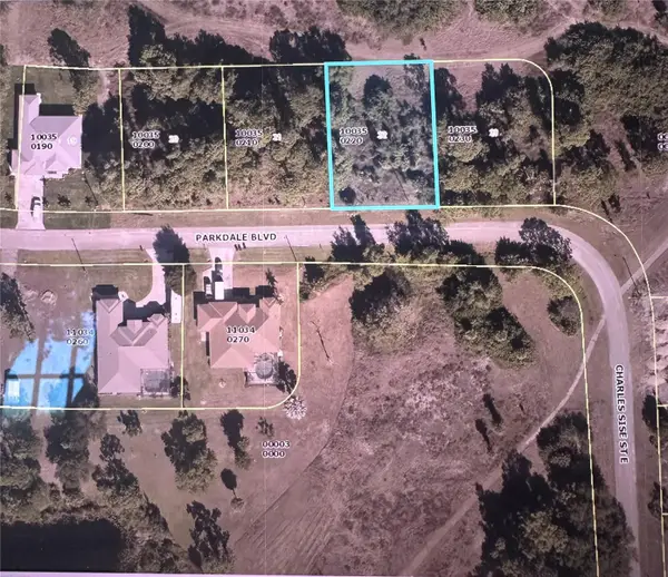 647 Parkdale Boulevard, LEHIGH ACRES, FL 33974