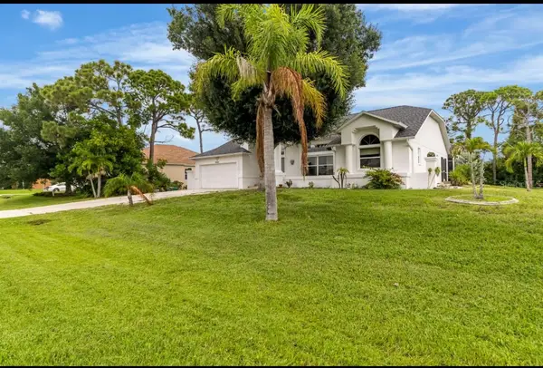 1040 Bay Harbor Drive, ENGLEWOOD, FL 34224