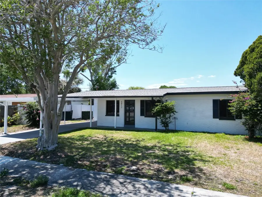5812 Liverpool Drive, Tampa, FL 33615 - #2