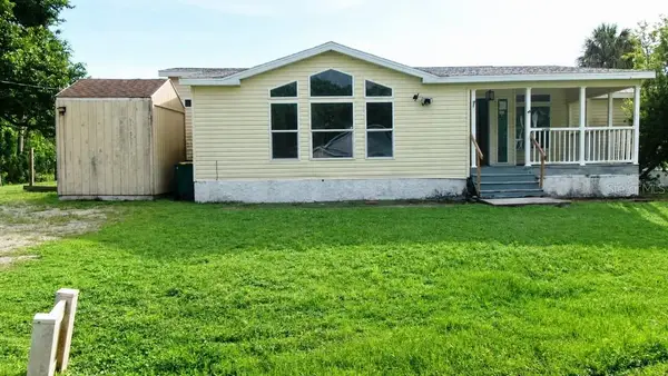 12415 Catalina Drive, PUNTA GORDA, FL 33955