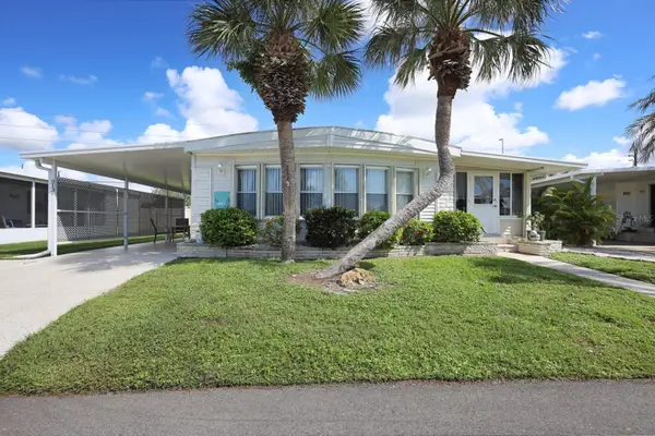 2100 Kings Highway #213, PORT CHARLOTTE, FL 33980