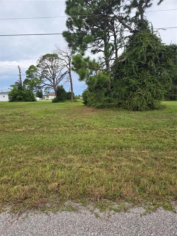 6 Masthead Road, PLACIDA, FL 33946