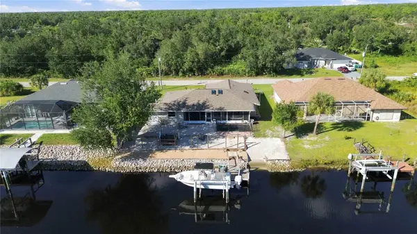 17341 Robinson Avenue, PORT CHARLOTTE, FL 33948
