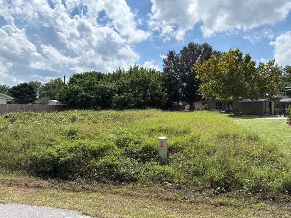 567 Lakehurst Avenue Nw, PORT CHARLOTTE, FL 33952