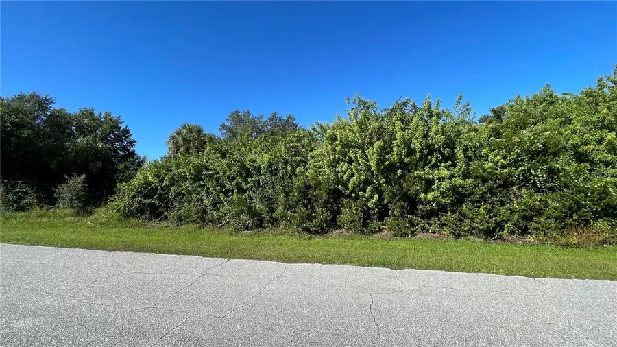 7169 Bougainvillea Street, Englewood, FL 34224 - #3