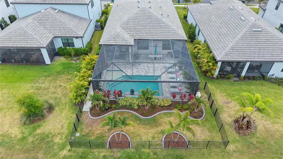 5437 Silverside Pine Court, Lakewood Ranch, FL 34211 - #3