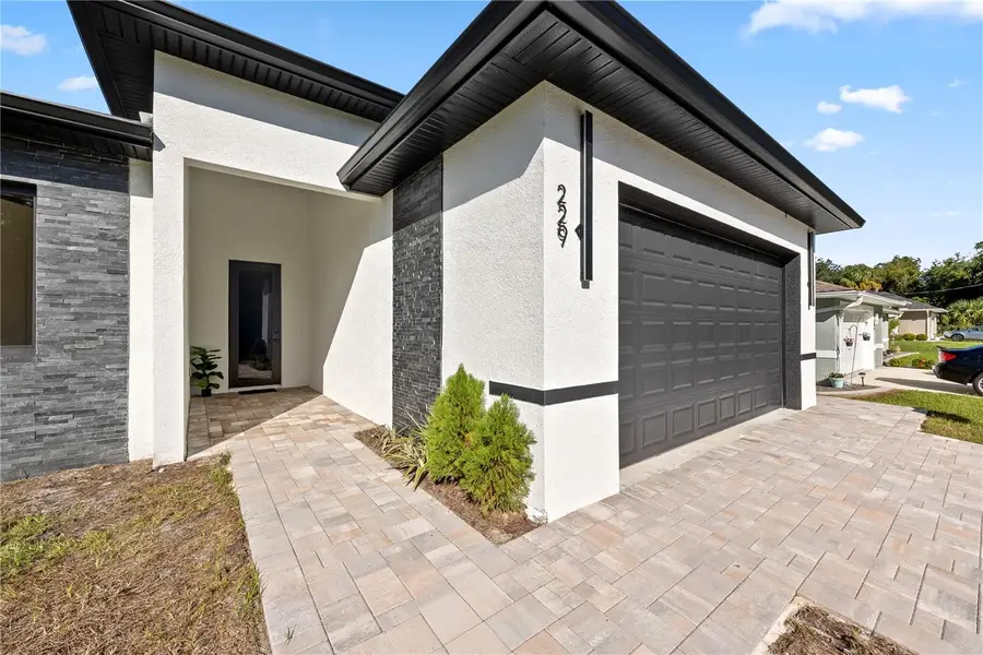 229 Ferdon Circle, Port Charlotte, FL 33954 - #3
