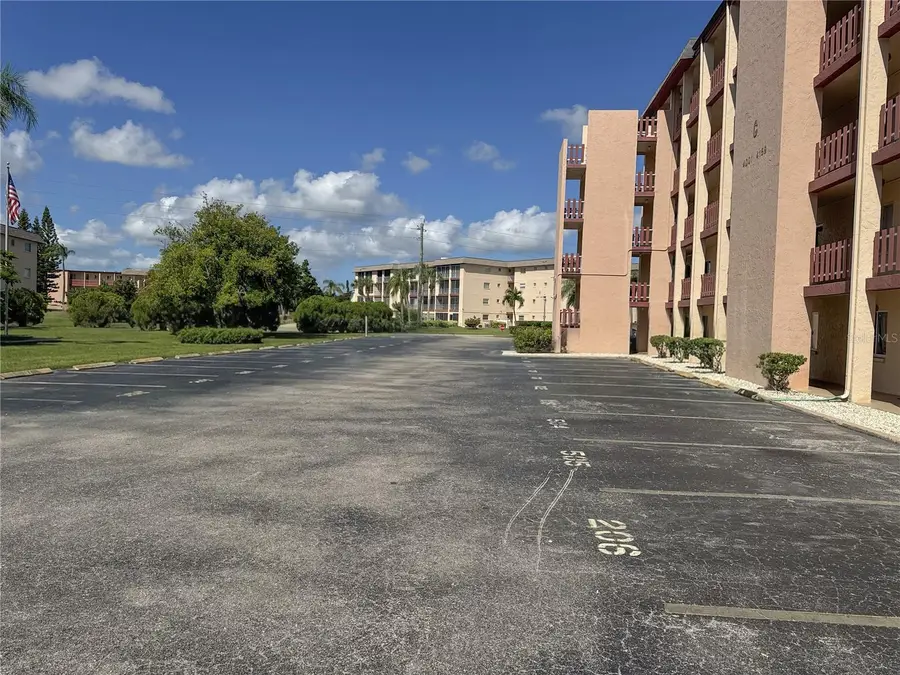 4085 Lake Bayshore Drive #C311, Bradenton, FL 34205 - #3