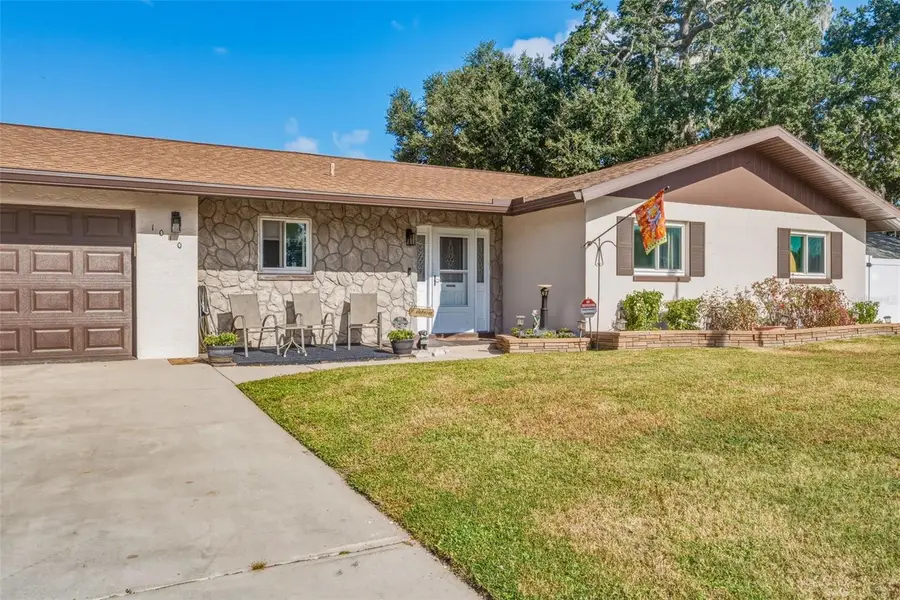 1010 Red Bay Terrace Nw, Port Charlotte, FL 33948 - #3