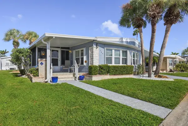 2100 Kings Highway #306, PORT CHARLOTTE, FL 33980