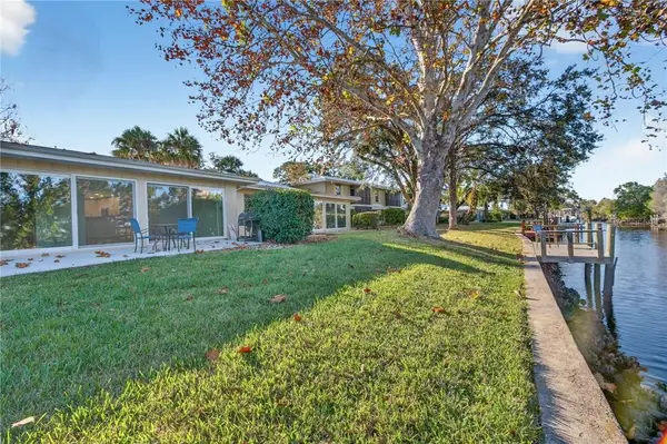 11340 W Bayshore Drive, Crystal River, FL 34429
