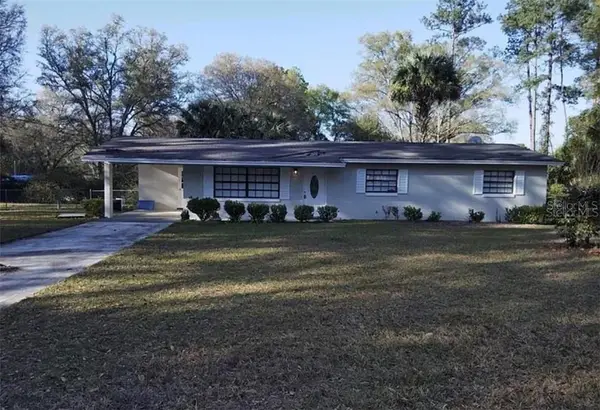 11031 NE 145th Street, Fort McCoy, FL 32134