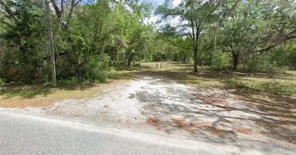 1385 NE 118th Avenue Road, Silver Springs, FL 34488