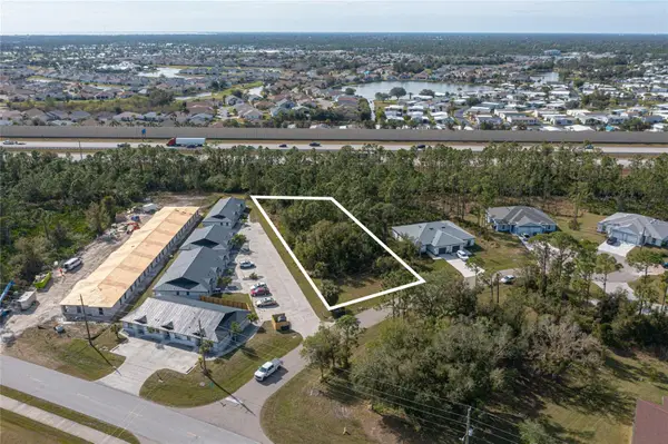 24511 Zephyr Court, PUNTA GORDA, FL 33983