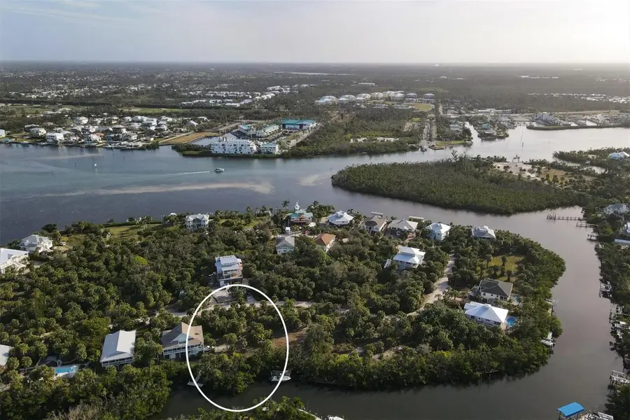 21 Bayshore Circle, Placida, FL 33946 - #3