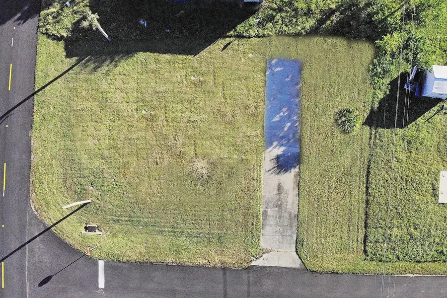 1384 Flamingo Drive, Englewood, FL 34224 - Image #2