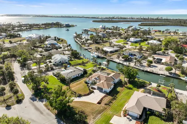 385 Pelican Bend, PLACIDA, FL 33946