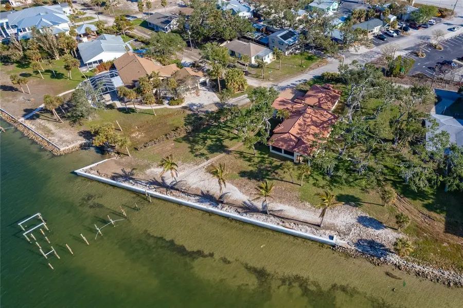 99 W Riverview Avenue, Englewood, FL 34223 - Image #2