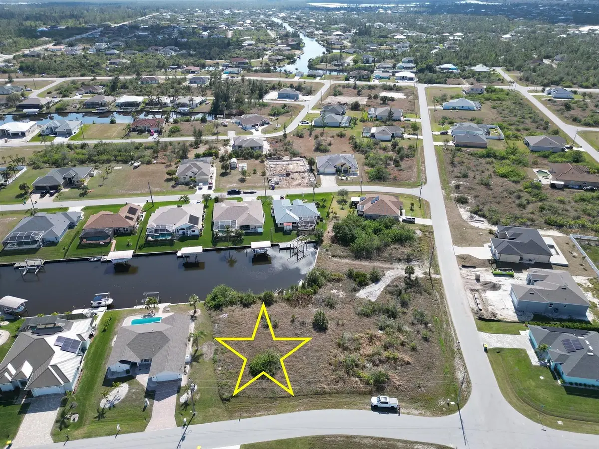 15562 Mccomb Circle, Port Charlotte, FL 33981 - Image #1