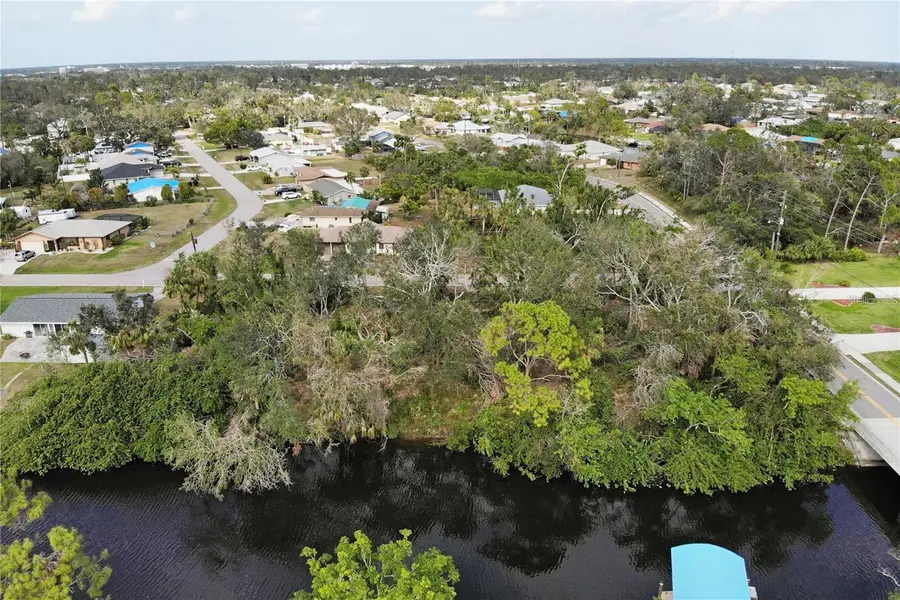 2605 Cannolot Boulevard, Port Charlotte, FL 33948 - Image #2