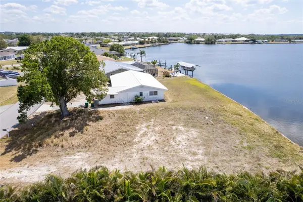 3387 Pinetree Street, PORT CHARLOTTE, FL 33952