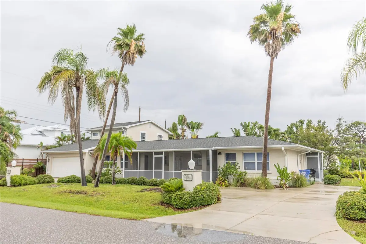 407 Park Boulevard S, Venice, FL 34285 - Image #1