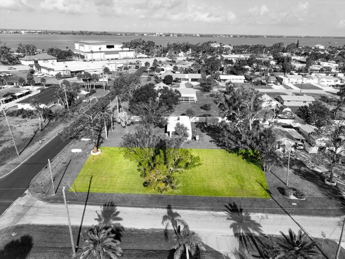 140 Riverview Avenue, Englewood, FL 34223 - #1