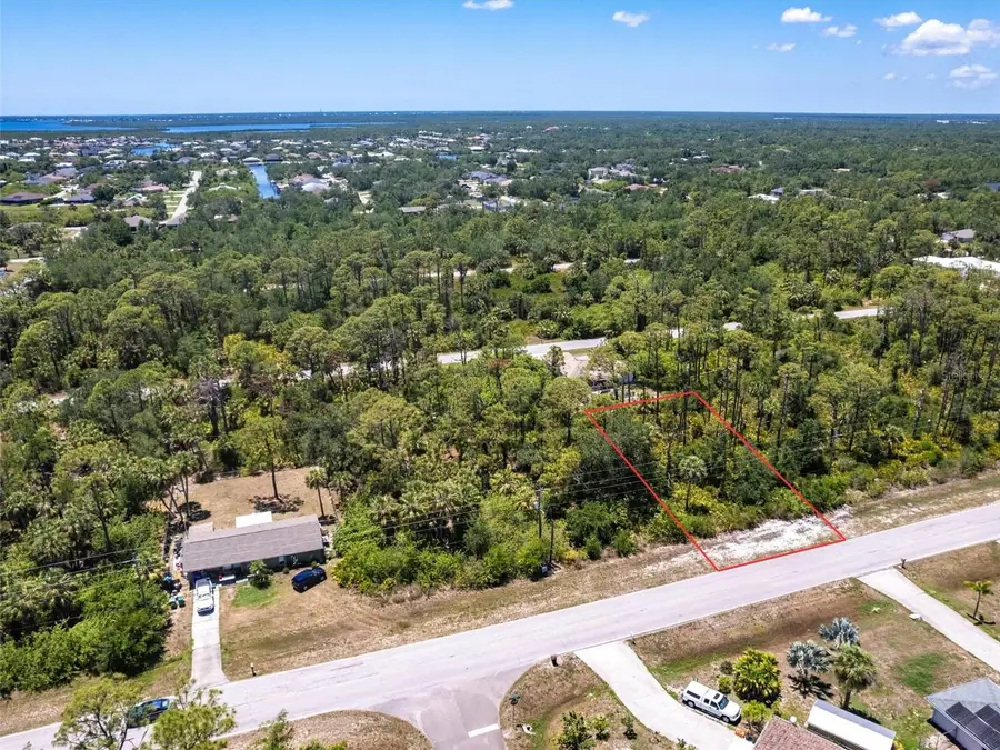 4105 Collingswood Boulevard, Port Charlotte, FL 33948 - Image #2