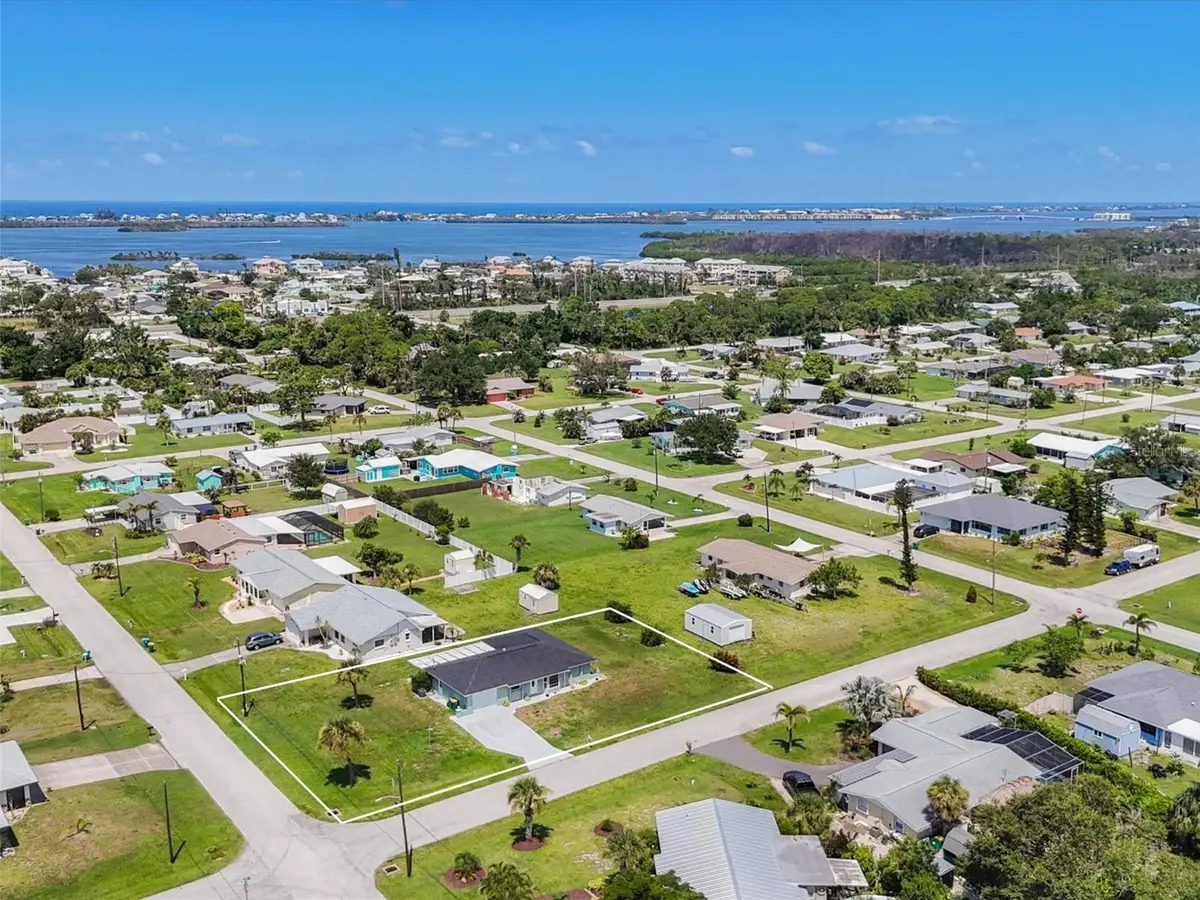 2620 12th Street, Grove City, FL 34224 - Image #1