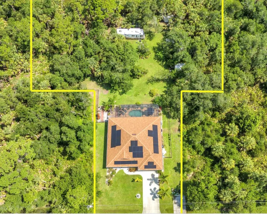 14136 Hughes Avenue, Port Charlotte, FL 33953 - Image #2